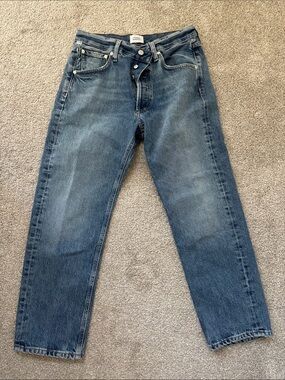 Citizens Of Humanity Winslow Relaxed Straight Jeans in Medium Blue